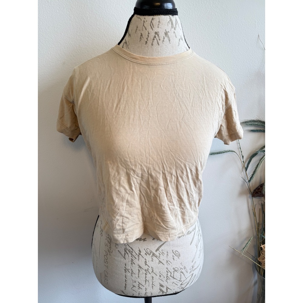Lululemon‎ Cates Tee Tan Beige Cropped Short Sleeve Pima Cotton Shirt Womens 2